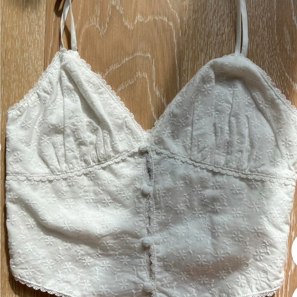 Tiger Mist White Lace Crop Top